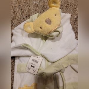 CHILD O MINE BY CARTERS Baby 👶🏼 Hooded Bath Robe Towel 0-9 Months